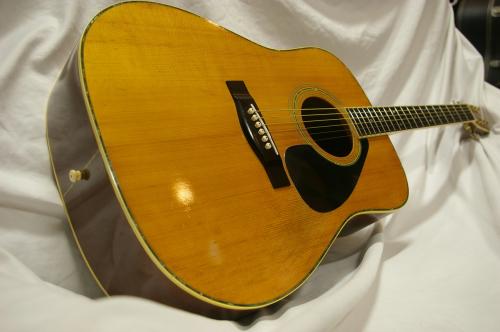 YAMAHA FG-300D