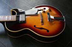 Archtop Tribute AT105 Jr. スモールサイズ フルアコ セール期間限定価格_6