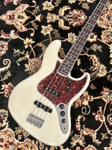 Fender American Vintage II 1966 Jazz Bass -Olympic White-【4.02kg】