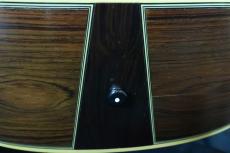 YAMAHA L-31A / Tortoise Pick guard and Rod Cover・Solid Ezo Spruce Top・Solid Jacaranda Side and Back・Matte Finish Side and Back・Ebony Fingerboard【With Original Hard Case】1978年製_12