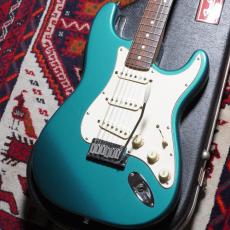 Fender 1995 American standard Stratocaster Limited Edition Matching Headstock Ocean Turquoise_2