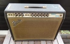 Fender Vibrolux Reverb_2
