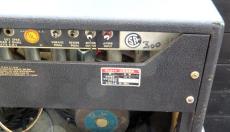 Fender Vibrolux Reverb_6