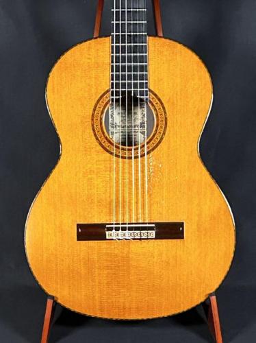 Jose Oribe Caridad Sprema  杉/ハカランダ単板　　ロジャース