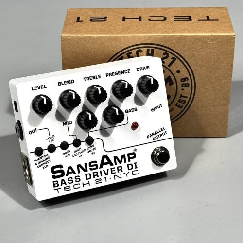 Tech 21 BASSDRIVER DI-HEAVIN【the GazettE REITA シグネチャー】【プリアンプ】