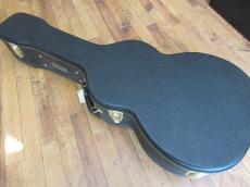 Larrivee P-03_15