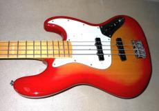 Fender Japan JAZZ BASS_3