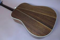 Martin D-35 / Old Style Decal Logo ・Original Grover Peg・Solid Spruce Top・Solid Rosewood Side and Back・Side and Back・One-piece Mahogany Neck・Ebony Fingerboard and Bridge 【With Original Blue Case 】1974年製_7