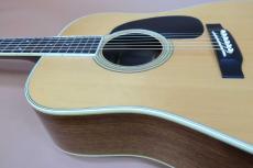 Martin D-35 / Old Style Decal Logo ・Original Grover Peg・Solid Spruce Top・Solid Rosewood Side and Back・Side and Back・One-piece Mahogany Neck・Ebony Fingerboard and Bridge 【With Original Blue Case 】1974年製_13