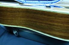 Martin D-45 / Vertical Logo・Original Grover Gold Peg・Solid Abalone Trim & Rosette・German Spruce Top・Rosewood Side and Back・Mahogany Neck・Square Rod・Non-Scalloped X Brace【With Original Blue Hard Case】   1974年_3