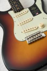 Fender American Vintage II 1961 Stratocaster 3-Tone Sunburst【ギグバッグプレゼント】【V2557037】_4
