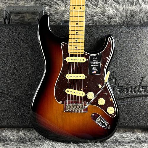 Fender American Professional II Stratocaster 3-Color Sunburst