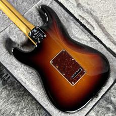 Fender American Professional II Stratocaster 3-Color Sunburst_7