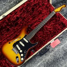 Fender Limited Edition Suona Stratocaster Thinline Violin Burst_2