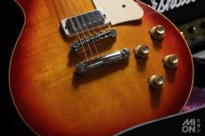 Gibson Les Paul Deluxe Cherry Sunburst 1975_5