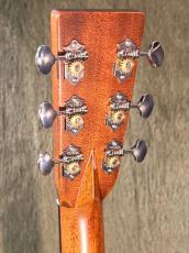 Martin 【実機動画あり】D-28 Standard #2997423【色の濃いサイド&バックが美しい個体】【当店限定特典付き】_6