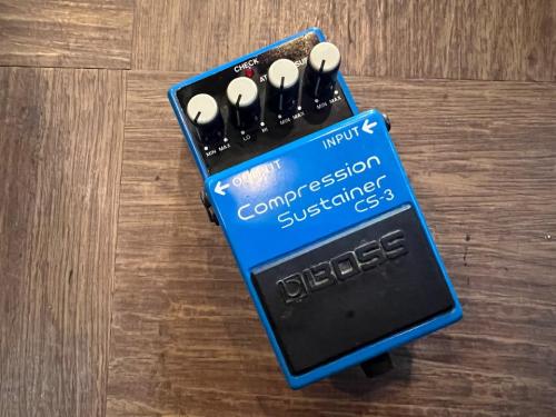 BOSS CS-3