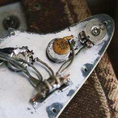 Fender 1964 Fender Stratocaster  Refinish_7