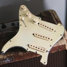 Fender 1964 Fender Stratocaster  Refinish_11