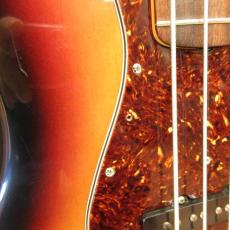 Fender American Vintage 1962 Jazz Bass_3