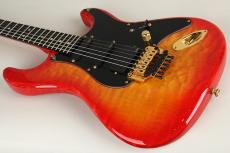 Valley Arts M Series Cusrom Pro 1pc Quilted Maple Body Fireburst_10