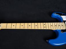 Fender Made in Japan Hybrid II Stratocaster Forest Blue_4