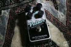 Electro-Harmonix Nano Pulsar Variable Shape Stereo Tremolo