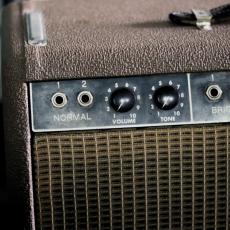 Fender Deluxe amp_11