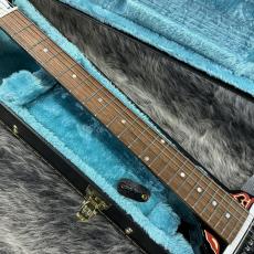 Epiphone Inspired by Gibson Custom Shop Jimi Hendrix "Love Drops" Flying V Left Hand_5