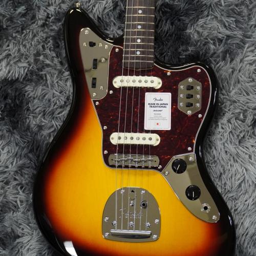 Fender Made in Japan Traditional 60s Jaguar 3-Color Sunburst / Rosewood 【2025年製】