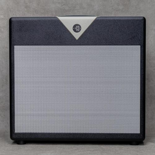 Divided by 13 CJ11 11W Combo Black/Cream