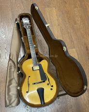 Kumano Guitars Electric Hollow 16”_8