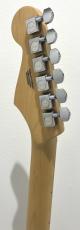 Fender Fender Standard Stratocaster Laurel Fingerboard / Candy Cola_7