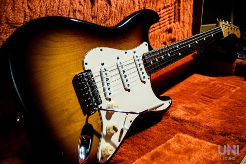 Fender U.S.Vintage'62 Stratocaster / 1993
