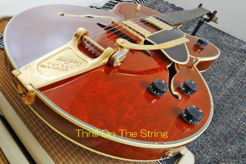 Gibson 1982 ギブソン　チェット・アトキンス　カントリー・ジェントルマン　/　ウォルナット