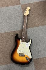 Fender Made in Japan Traditional 60s Stratocaster, Rosewood Fingerboard, 3-Color Sunburst