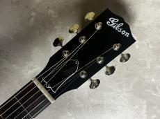 Gibson J-35 Faded 30s_6