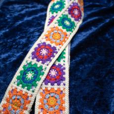 tsundrum_chan かぎ編みギターストラップ ダーク_4