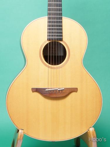 Lowden (GEORGE LOWDEN GUITARS) S-32 PU装備 (L.R.Baggs Lyric)