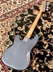Fender  Limited Edition Vintera II Road Worn '60s Precision Bass -Charcoal Frost Metallic-【3.82kg】_7
