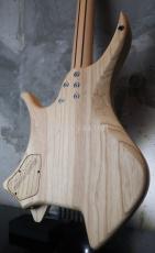 Skervesen Shoggie DC-6 String / Blue Burst_8