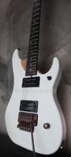 Washburn N4 Nuno Bettencourt White Prototype / Bronze Hardware_9