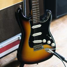 Fender Custom Shop POSTMODERN STRAT RW JRN