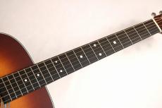 Martin 【USED】D-28 Satin Ambertone【希少カラーモデル!】【抜群の音抜け】_5