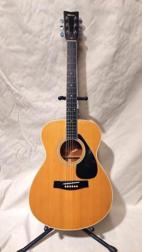 YAMAHA FG-202B