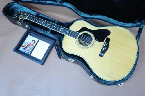 YAMAHA LL-30MS / Sada Head Inlay・Abalone Trim and Rosette・Solid Premium Ezo Spruce Top・Solid Indian Rosewood Side・Solid Indian Rosewood and Center Ebony 3P Back・Mahogany 5P Neck・Ebony Fingerboard and Bridge 