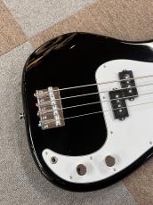 Fender Standard Precision Bass, Laurel Fingerboard, White Pickguard, Black_5