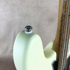 Balaguer Guitars The Goliath Bass Select, Satin Vintage White_6