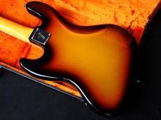 Fender American Vintage II 1966 Jazz Bass 3-Color Sunburst 2023_8