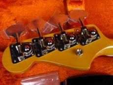 Fender American Vintage II 1966 Jazz Bass 3-Color Sunburst 2023_10